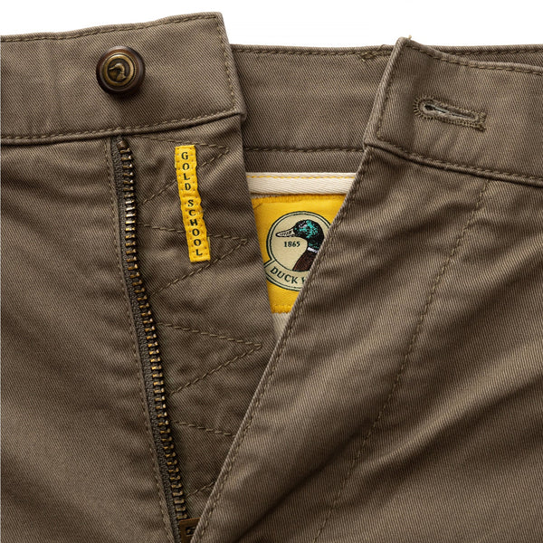 Classic Fit Gold School Chino (34L)