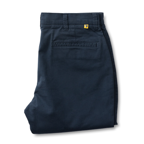 Classic Fit Gold School Chino (34L)