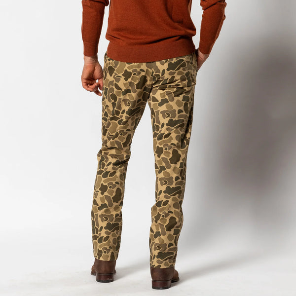 Classic Fit Gold School Chino (34L)