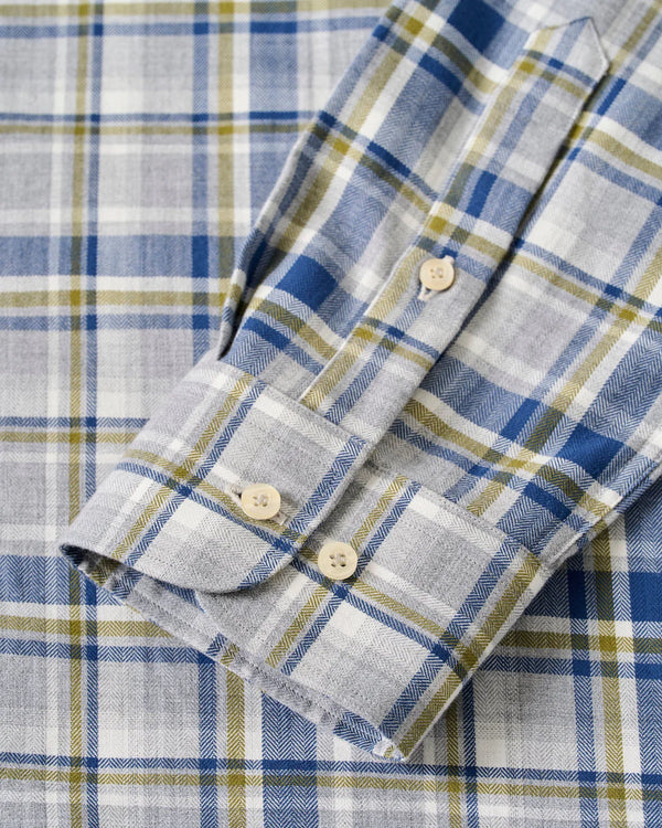 Loudon Everyday Performance Button Down Shirt