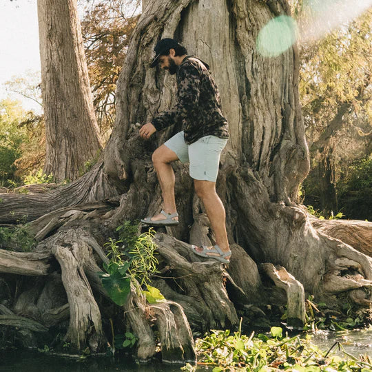 Horizon Hybrid Shorts - 7.5"